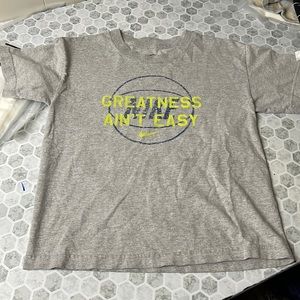 Nike Medium Gray Short Sleeve Graphic Youth T Shirt